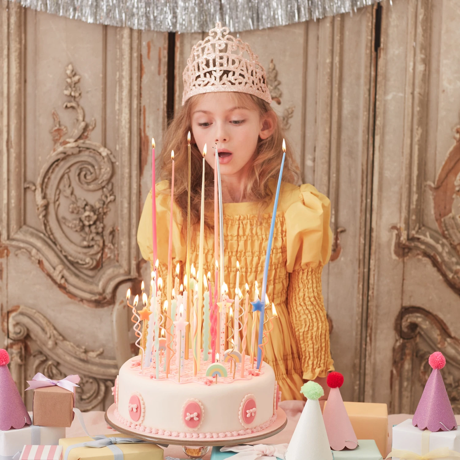 Meri-Meri Mixed Swirly Candles (x 20) 2 Meri-Meri Mixed Swirly Candles (x 20) - Image 2