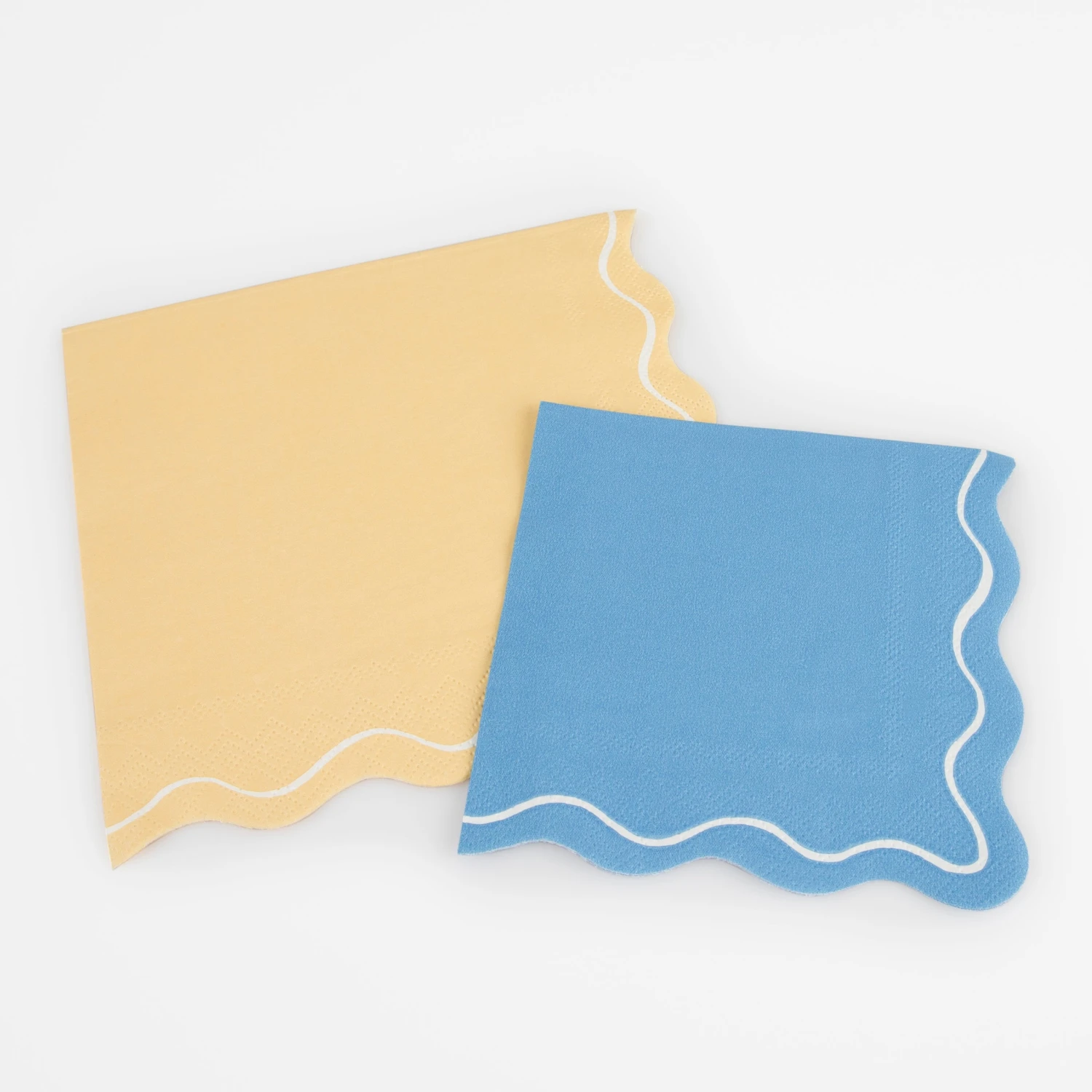 Meri-Meri Mixed Wavy Line Large Napkins (x 16) 5 Meri-Meri Mixed Wavy Line Large Napkins (x 16) - Image 5