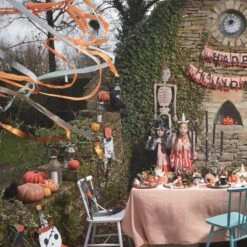 Meri-Meri Vintage Halloween Crepe Paper Streamers (x 5) 9 Meri-Meri Vintage Halloween Crepe Paper Streamers (x 5) -Party Supply Discount Store media 36f1d993 a546 4b0b 9847 9ab6816d18f3