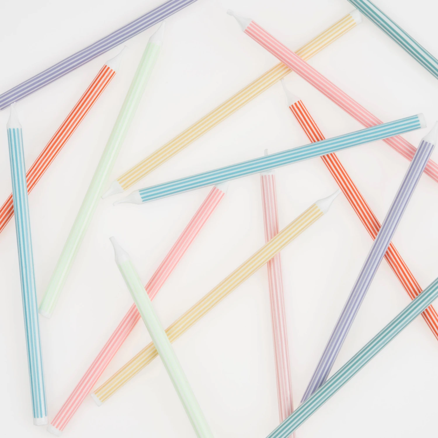 Meri-Meri Mixed Striped Candles (x 16) 4 Meri-Meri Mixed Striped Candles (x 16) - Image 4