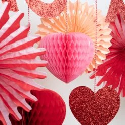 Meri-Meri Honeycomb Hearts Garland -Party Supply Discount Store media 4a013e34 3d1c 44a3 b786 fce7518082bf