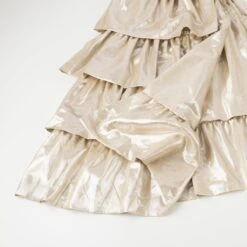 Meri-Meri Gold Ruffle Cape -Party Supply Discount Store media 826a9994 452e 4f19 ac5f 63337d9b9060