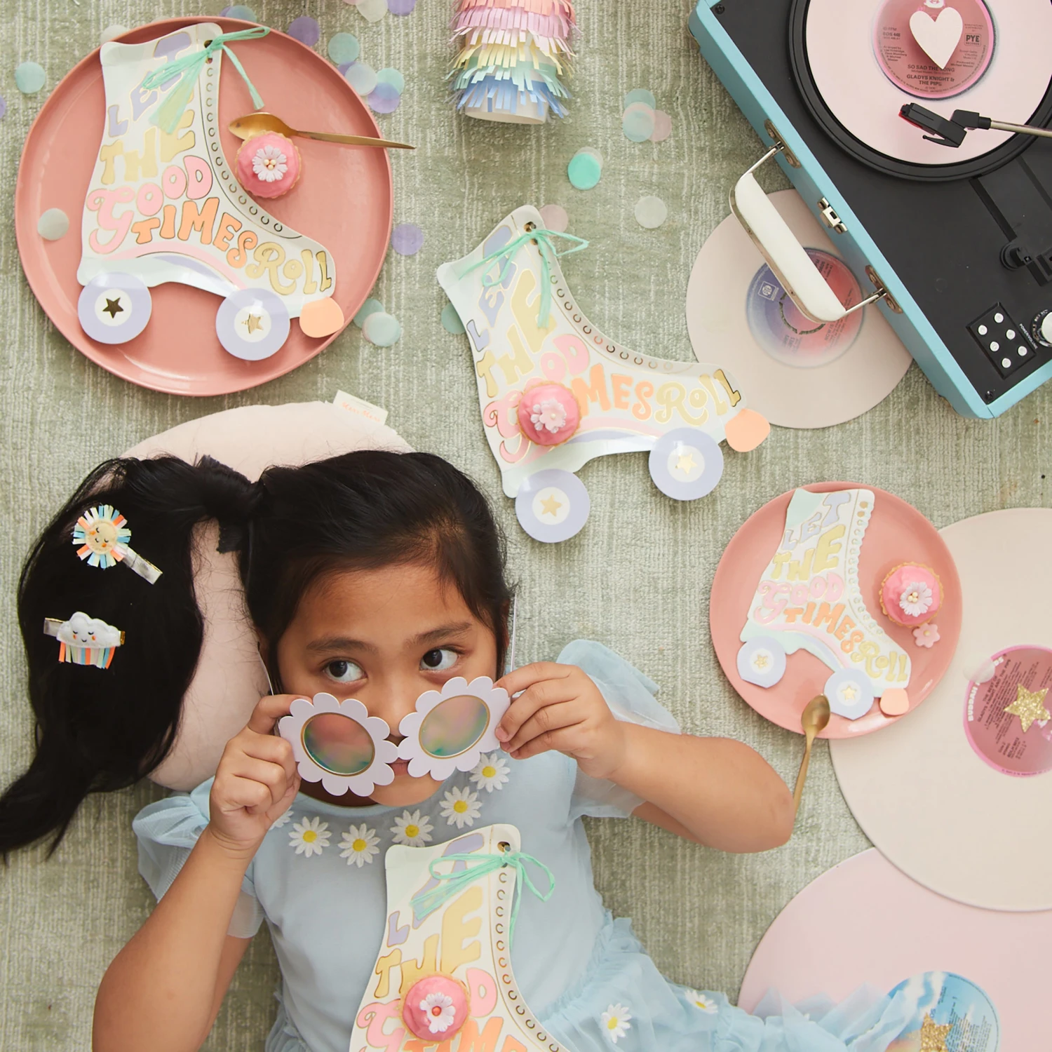 Meri-Meri Roller Skate Napkins (x 16) 2 Meri-Meri Roller Skate Napkins (x 16) - Image 2