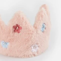 Meri-Meri Plush Pink Crown -Party Supply Discount Store media 924e7d1c 8cb4 4e03 b939 c9a0bc27f8a7