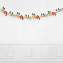 Meri-Meri Felt Flower Garland -Party Supply Discount Store media a540603b 0629 4462 872e 0634ba4666bb