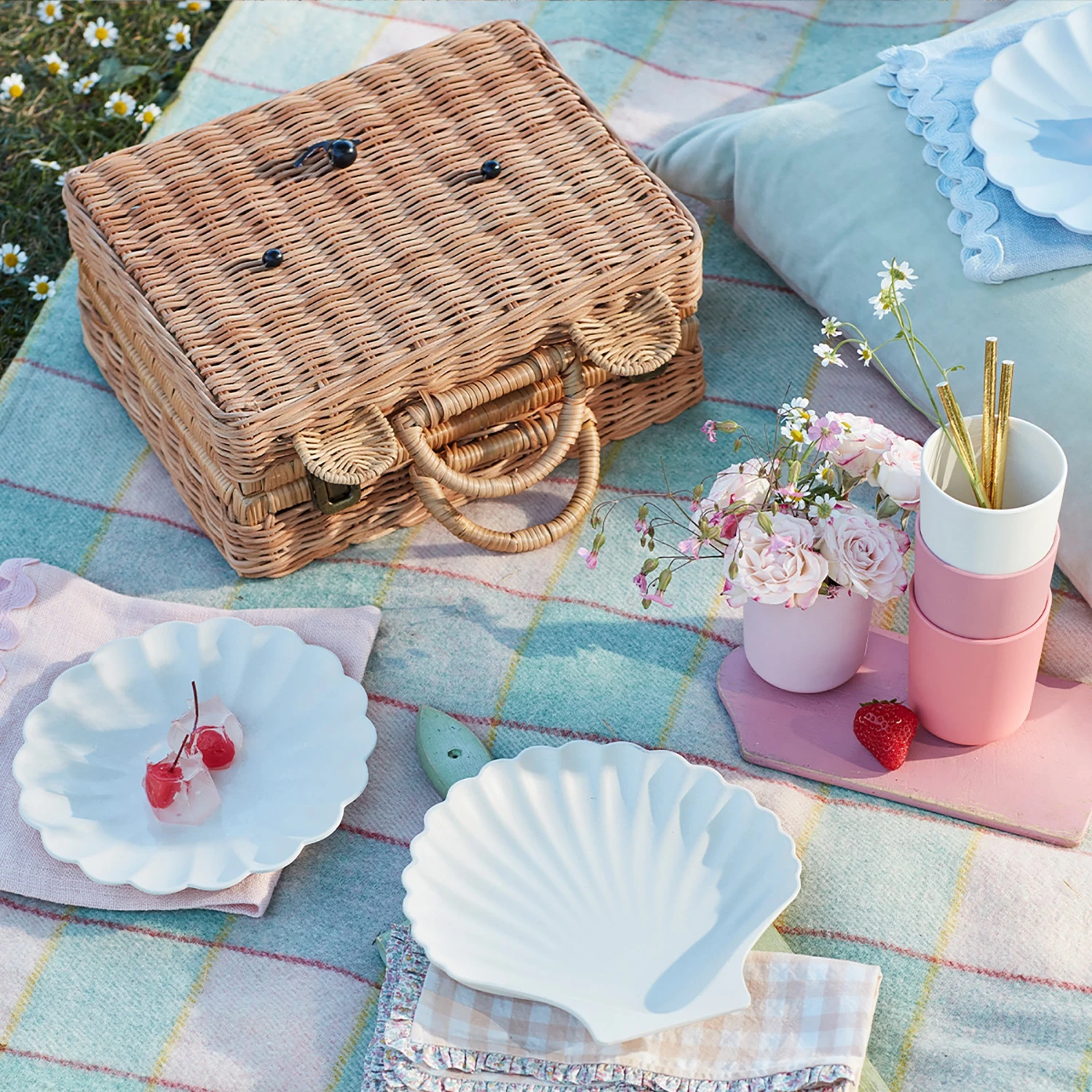 Meri-Meri Bear Suitcase 3 Meri-Meri Bear Suitcase - Image 3