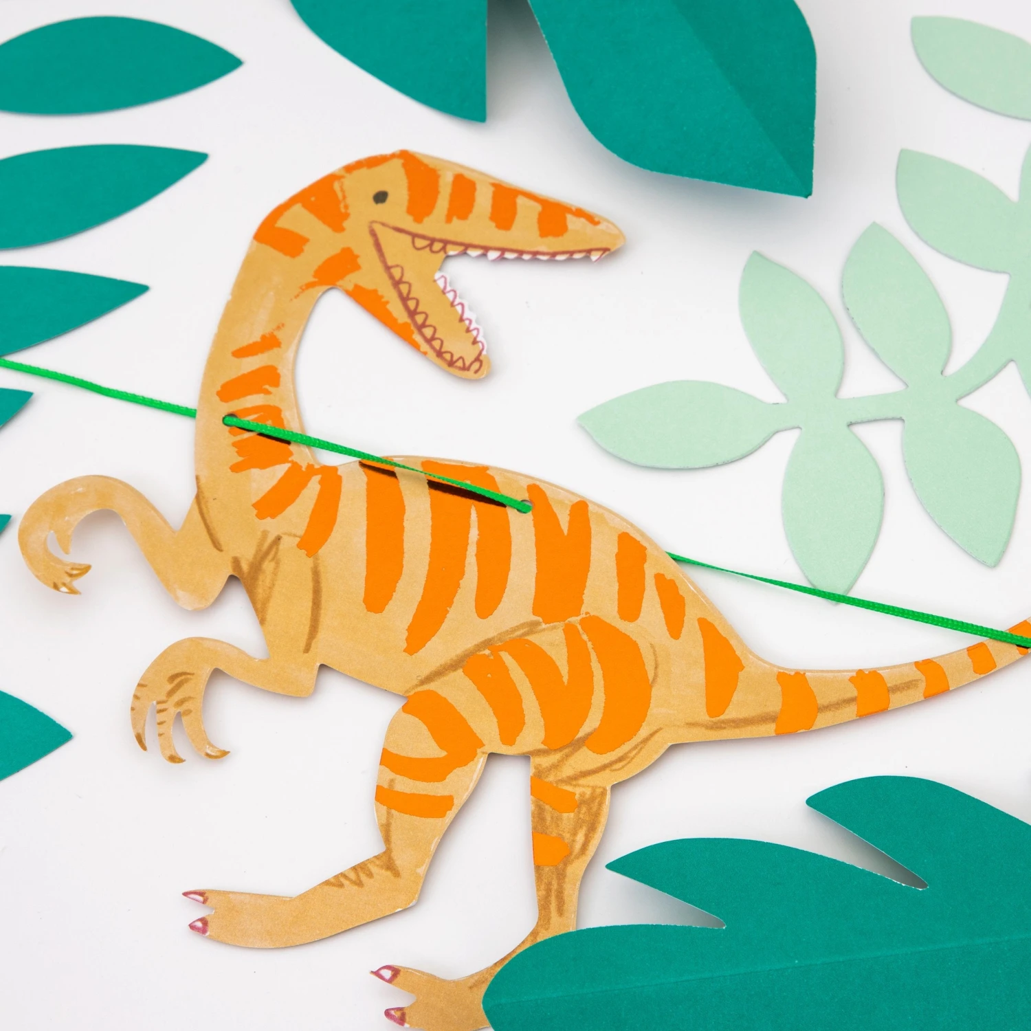 Meri-Meri Dinosaur Kingdom Large Garland 2 Meri-Meri Dinosaur Kingdom Large Garland - Image 2