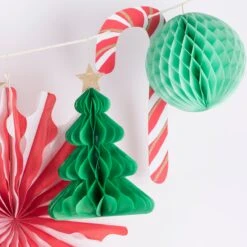 Meri-Meri Christmas Honeycomb Garland -Party Supply Discount Store media b5ed54cd aa37 4155 9cc3 ca33af5b13be
