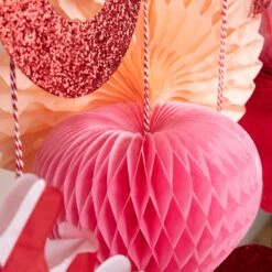 Meri-Meri Honeycomb Hearts Garland -Party Supply Discount Store media c488e8b9 6c90 4594 8c8d 93cca650bdd8