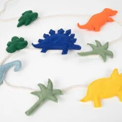 Meri-Meri Felt Dinosaur Garland 7 Meri-Meri Felt Dinosaur Garland -Party Supply Discount Store media c8871fb7 a850 4801 a6ce 83a1416e3121