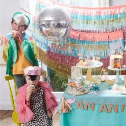 Meri-Meri Safari Animals Large Garland -Party Supply Discount Store media d90b9485 d973 4937 ad1e 6a3888124ddd