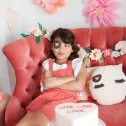 Meri-Meri Rose Blossom Garland -Party Supply Discount Store media e44a9fea 0403 4def 9422 1d58ac6f3749