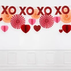 Meri-Meri Honeycomb Hearts Garland -Party Supply Discount Store media e9c13e78 470f 4953 9bf9 b015b1923cc1