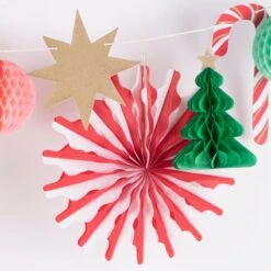 Meri-Meri Christmas Honeycomb Garland -Party Supply Discount Store media fd1abded 4372 45d1 9ef0 92d96f0c64ae